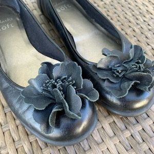 Vintage Clark’s Cushion Soft Leather Flats